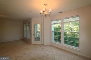 12000 Amber Ridge Cir in Germantown, MD - Building Photo