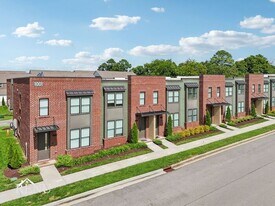 1001 Lifford Ln in Gallatin, TN - Building Photo