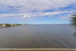 2465 S Washington Ave, Unit A304 in Titusville, FL - Building Photo