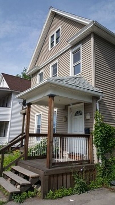 677-679 S Goodman St-Unit -679- DN in Rochester, NY - Building Photo