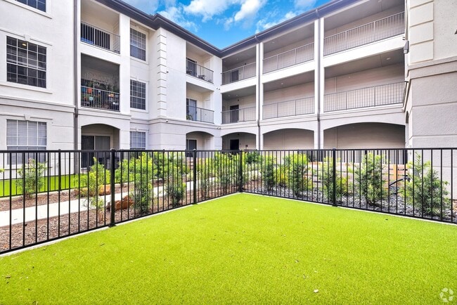 2303 Louisiana St in Houston, TX - Building Photo - Building Photo