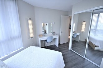 1212 Howe St in Vancouver, BC - Building Photo - Building Photo