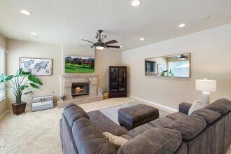 6419 E Betty Elyse Ln in Scottsdale, AZ - Building Photo - Building Photo