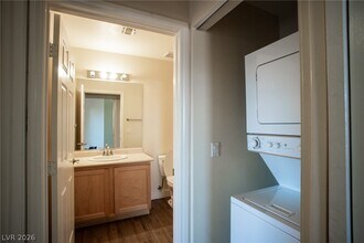 51 E Agate Ave in Las Vegas, NV - Building Photo - Building Photo