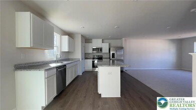 2719 Barnes Ct in Allentown, PA - Foto de edificio - Building Photo