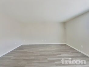 8948 Elk Ravine Dr in Reno, NV - Building Photo - Building Photo