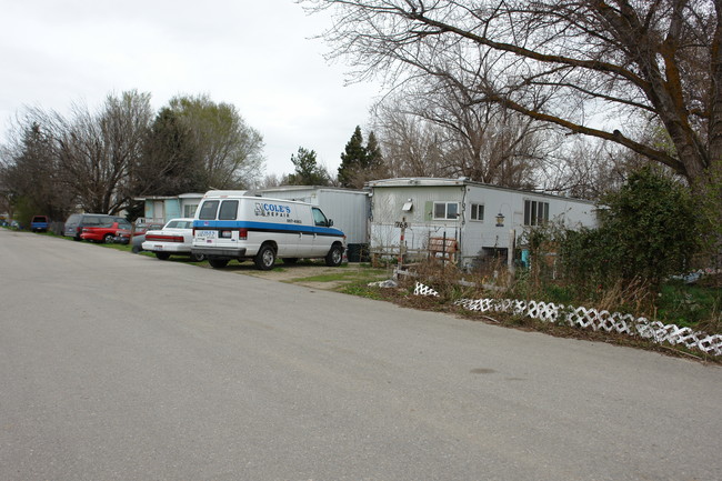 Island Crossing in Eagle, ID - Building Photo - Building Photo