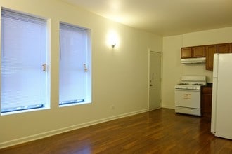 801-05 E Drexel Square Chicago, IL 60615 in Chicago, IL - Building Photo - Interior Photo