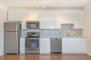 Essence 144 in East Orange, NJ - Building Photo