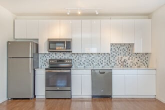 Essence 144 in East Orange, NJ - Building Photo - Building Photo