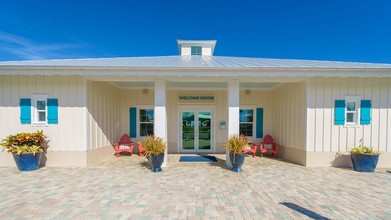 Ocean Breeze Jensen Beach MH & RV Resort in Jensen Beach, FL - Building Photo - Building Photo