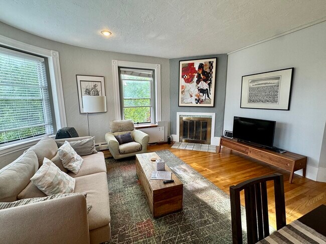 48 Kent St in Brookline, MA - Building Photo - Building Photo