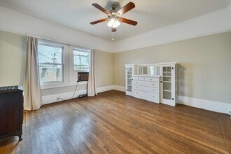 2726 T St in Sacramento, CA - Building Photo - Building Photo
