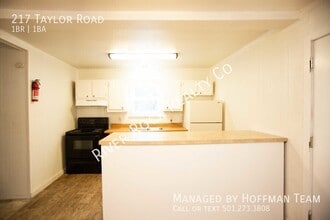 217 Taylor Rd in Sherwood, AR - Foto de edificio - Building Photo