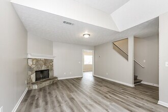 824 Overlook Trail in Canton, GA - Building Photo - Building Photo