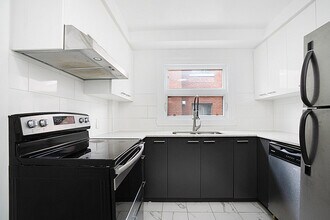 3871 Beaubien Rue E in Montréal, QC - Building Photo - Building Photo