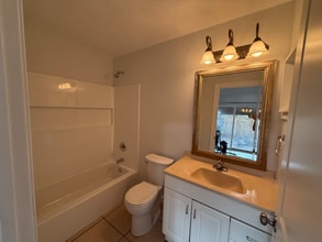 142 Village Dr in Slidell, LA - Building Photo - Building Photo