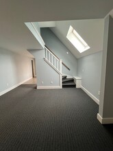 17 Pleasant St, Unit 4 in Littleton, NH - Building Photo - Building Photo