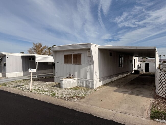 3601 E Wyoming Ave in Las Vegas, NV - Foto de edificio - Building Photo