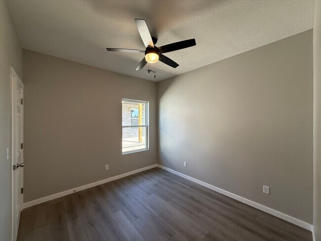 4930 W Minota St in Springfield, MO - Building Photo - Building Photo