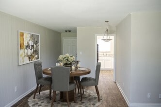The Oaks at Northgate in Durham, NC - Foto de edificio - Building Photo