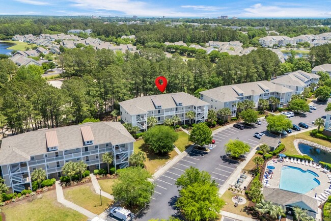 6253 Catalina Dr in North Myrtle Beach, SC - Foto de edificio - Building Photo