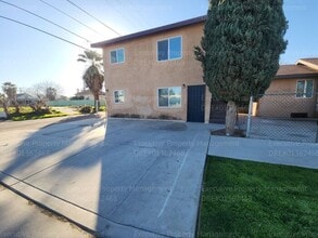 1115 9th St in Bakersfield, CA - Building Photo - Building Photo