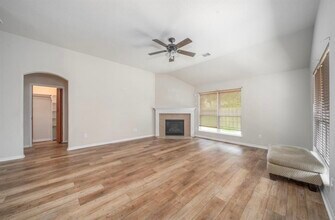 4226 Texian Forest Trail in Humble, TX - Building Photo - Building Photo