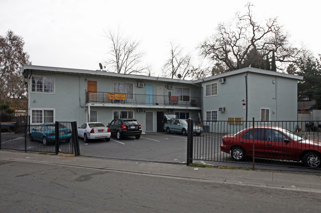 Alta Apartments in Sacramento, CA - Foto de edificio - Building Photo