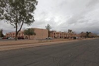 Quail Park Apartments - Quail Park Apartments in Tucson, Arizona