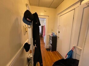 164 Kelton St, Unit Kelton Street in Boston, MA - Foto de edificio - Building Photo