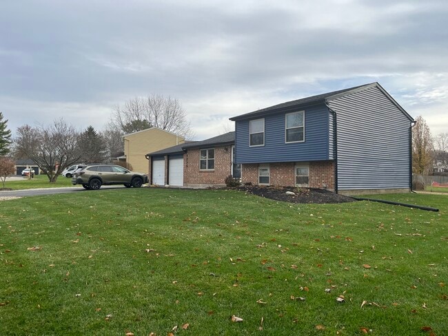 4235 Straight Arrow Rd in Beavercreek, OH - Building Photo - Building Photo