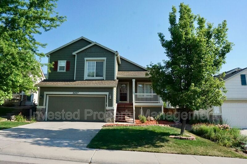 9847 Sydney Ln in Littleton, CO - Building Photo