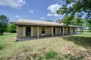 18641 Camino Real in Kyle, TX - Building Photo