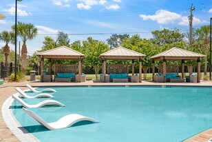 The Retreat at Tampa in Tampa, FL - Building Photo