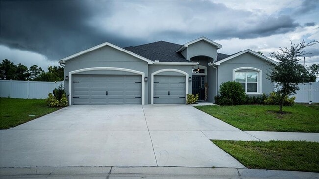 property at 1109 Montgomery Ln