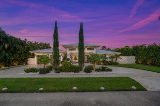 1117 Lake Dr in Delray Beach, FL - Building Photo - Building Photo