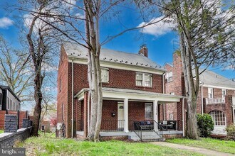 1316 Van Buren St NW in Washington, DC - Building Photo - Building Photo