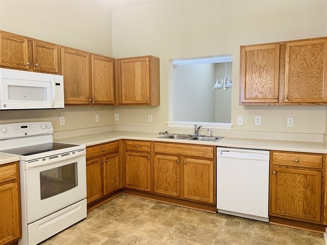 3941 Tyler Bluff Ln in Raleigh, NC - Building Photo - Building Photo
