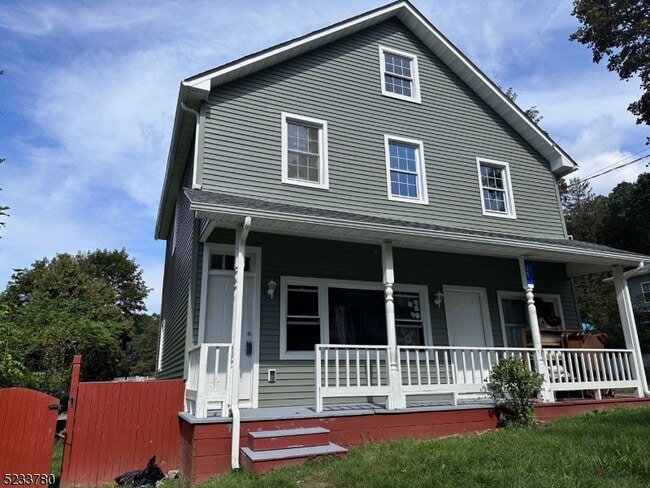 property at 35 Arlington Ave