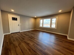 571 Stevenson St in Nashville, TN - Building Photo - Building Photo