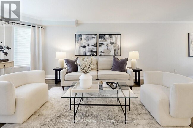 284 Lancrest St in Pickering, ON - Building Photo - Building Photo