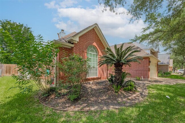 9502 Willow Crossing Dr in Houston, TX - Building Photo - Building Photo