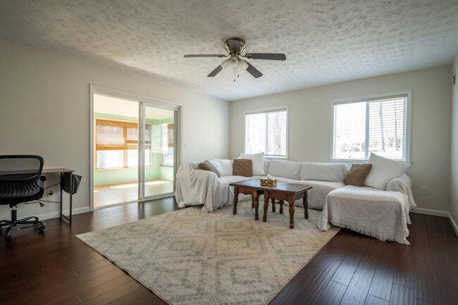 property at 157 Beaverdam Creek Rd