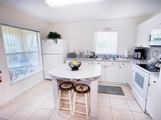 property at 2890 Club Cortile Cir