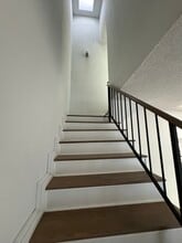 814 W El Repetto Dr, Unit Single #A in Monterey Park, CA - Building Photo - Building Photo