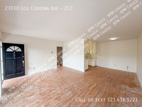 23930 Los Codona Ave in Torrance, CA - Building Photo - Building Photo