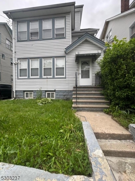 49 Monticello Ave-Unit -1 in Newark, NJ - Building Photo