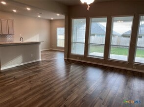 10231 Six Shooter Ln in Temple, TX - Building Photo - Building Photo