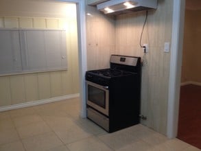 8061 18th St in Westminster, CA - Building Photo - Building Photo